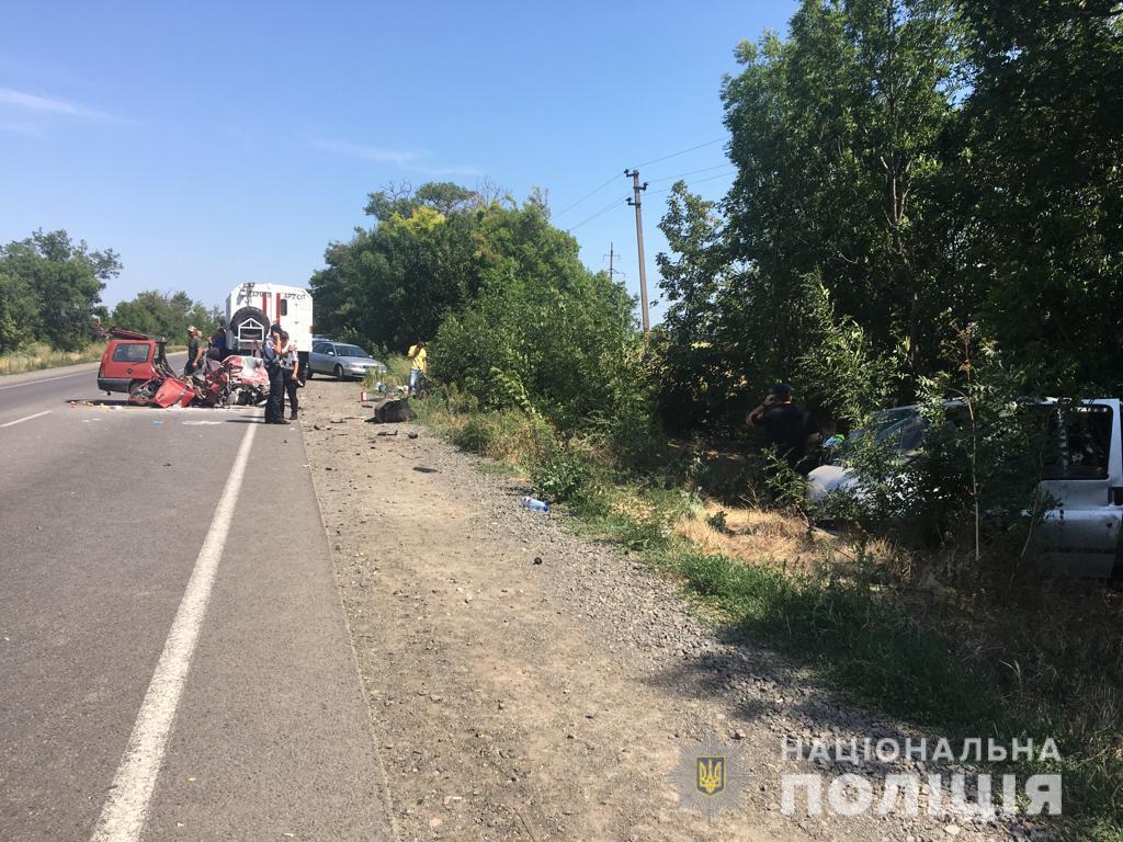 Ужасная авария произошла в Одесской области, пострадали шесть человек (ФОТО)
