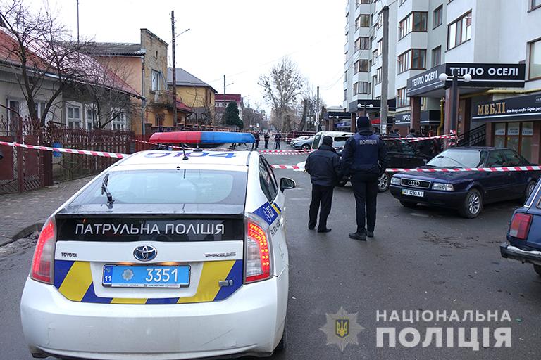 В центре Ивано-Франковска застрелили мужчину, полиция объявила план Сирена