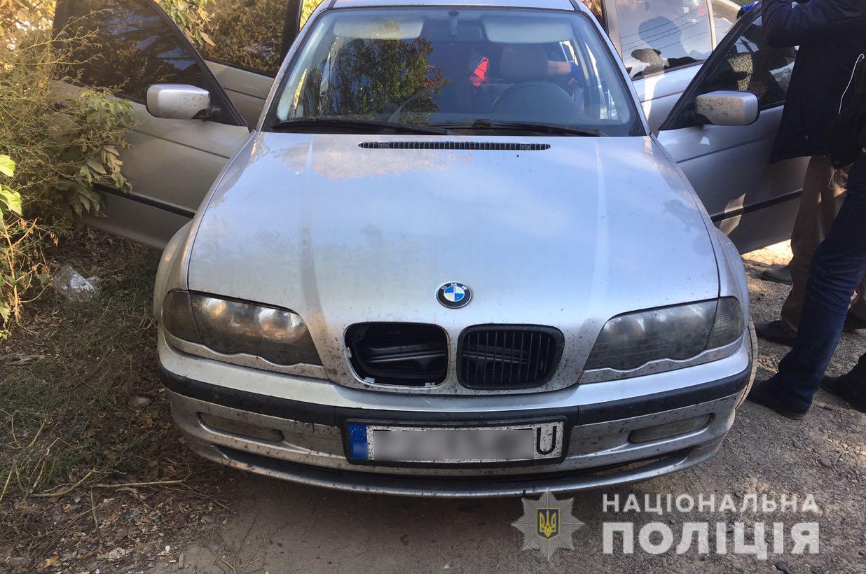 В Черновцах задержали преступную группу, подозреваемую в 10 ограблениях валютчиков