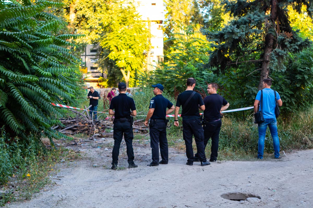 В Днепре нашли труп женщины без головы (ФОТО)