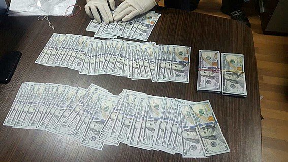 В Харькове руководство завода задержали за вымогательство 1,5 млн грн взятки