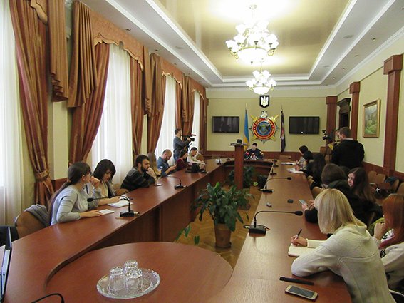 В Ивано-Франковской обл. ранее судимый мужчина похитил подростка и требовал выкуп