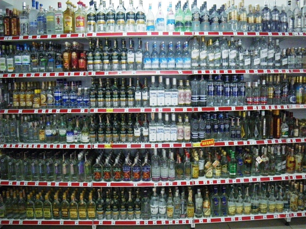 В Киеве откроют 10 алкогольных магазинов