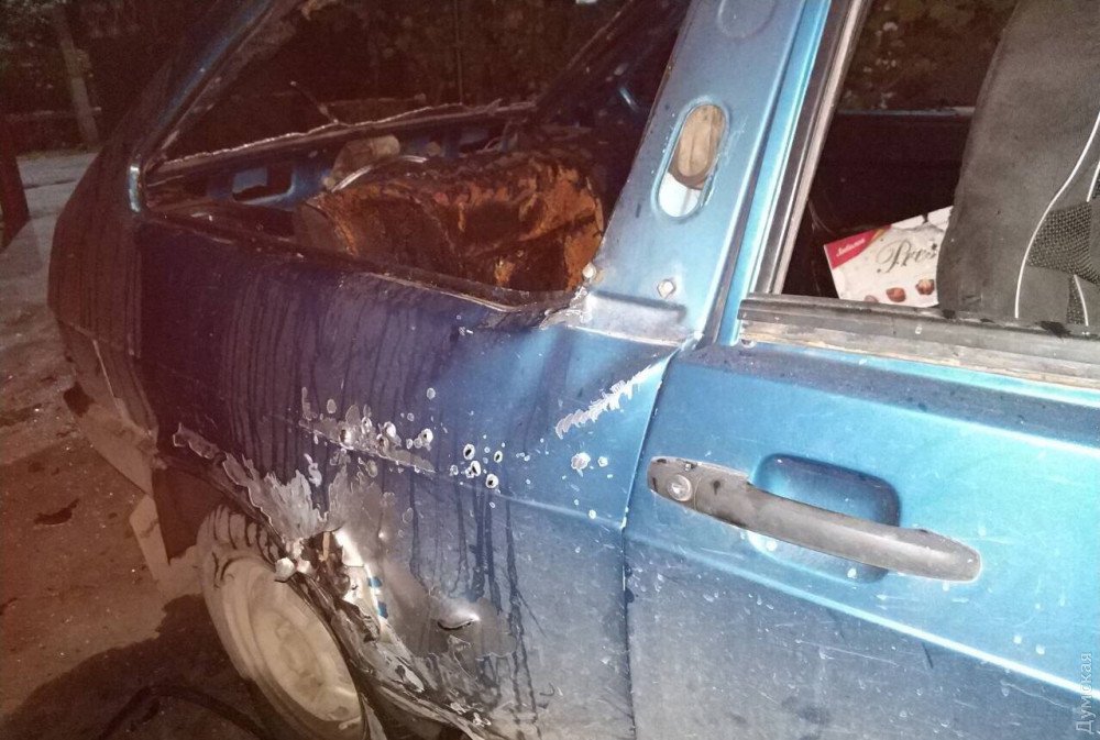 В Одесской области взорвали автомобиль чиновницы