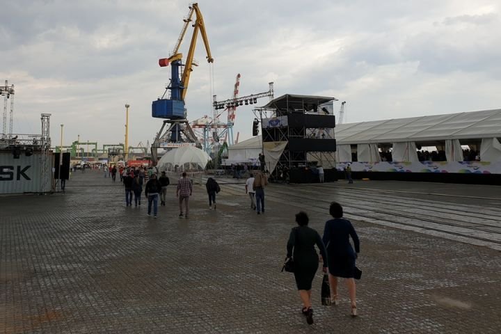 В порту Пивденный открыли новый зерновой терминал