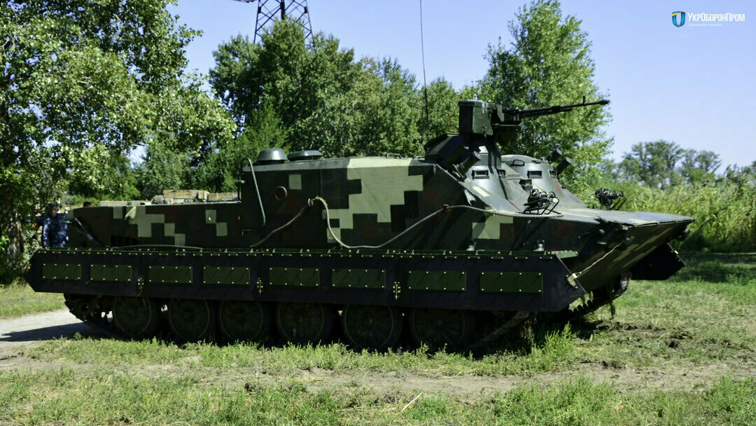 В Украине успешно испытали модернизированный БТР-50 (ФОТО)