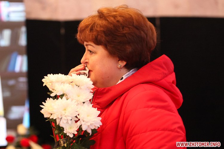 В Житомире попрощались с актрисой Дизель-шоу Мариной Поплавской