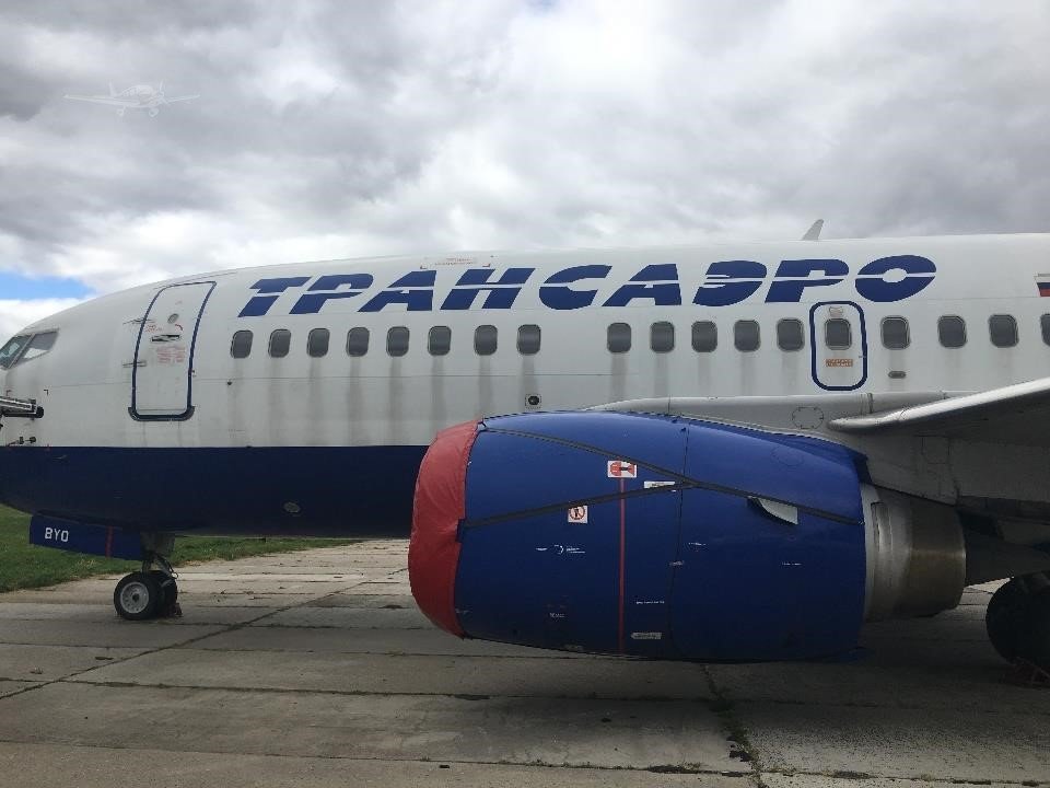 Заблокированный в аэропорту Жуляны Boeing 737 выставили на продажу за 850 тыс. долларов