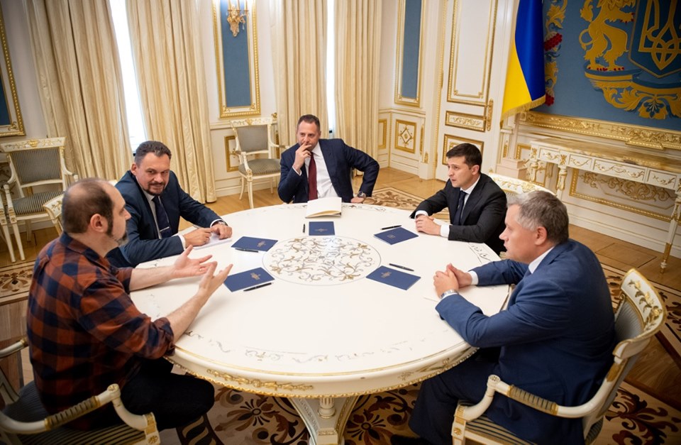 Зеленский обсудил со звездами Голливуда развитие кино в Украине (ФОТО)