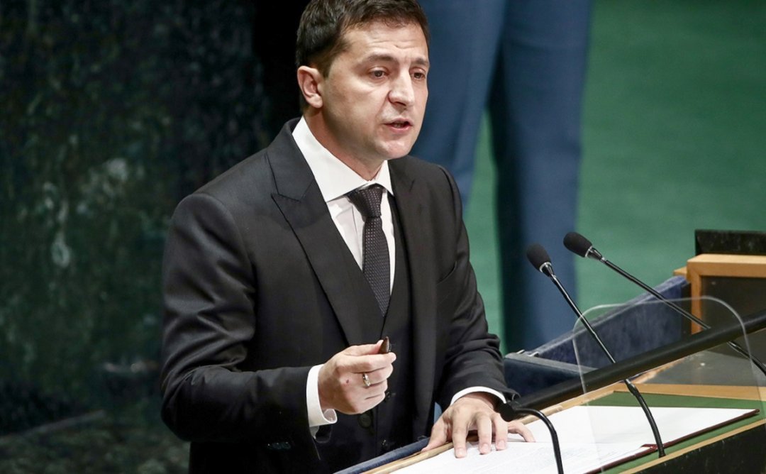 Зеленский признал, что Украина согласилась на формулу Штайнмайера
