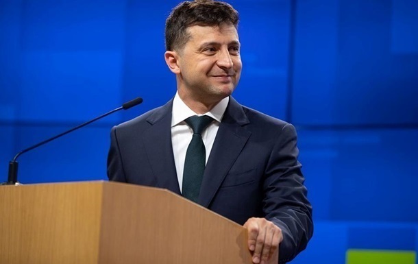 Зеленский рассказал о связях с российскими артистами