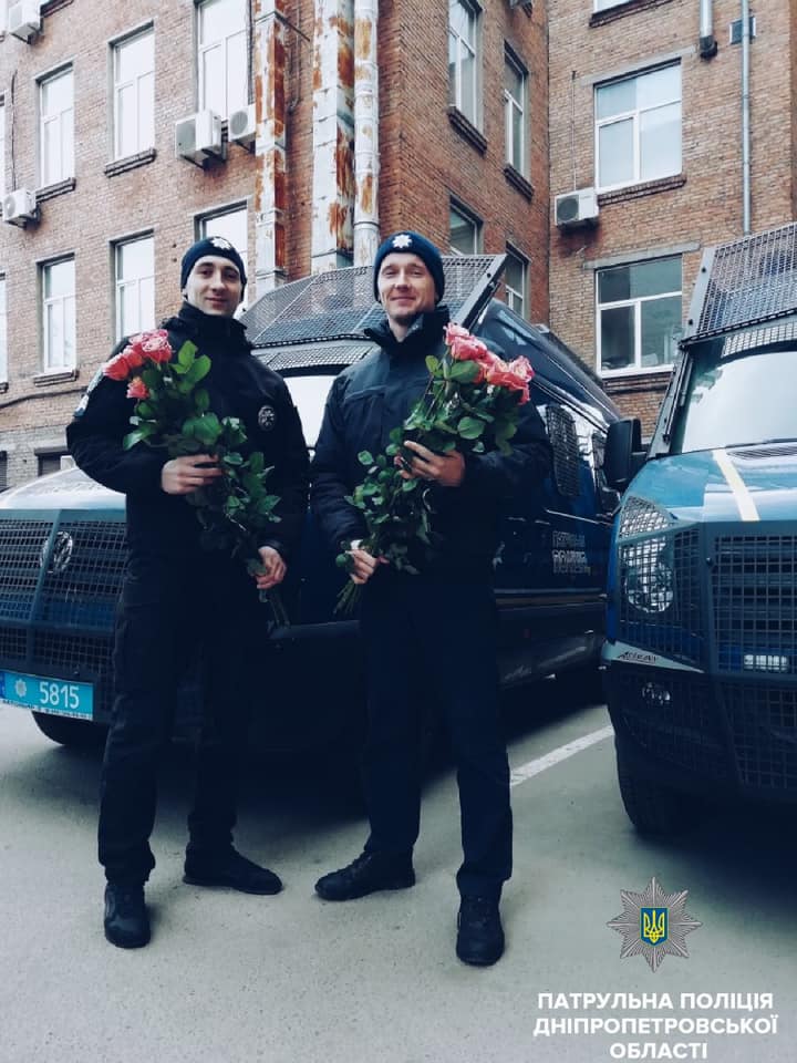 Женские марши, авторалли и праздничный общественный транспорт: Как Украина отпраздновала 8 Марта (фото, видео)