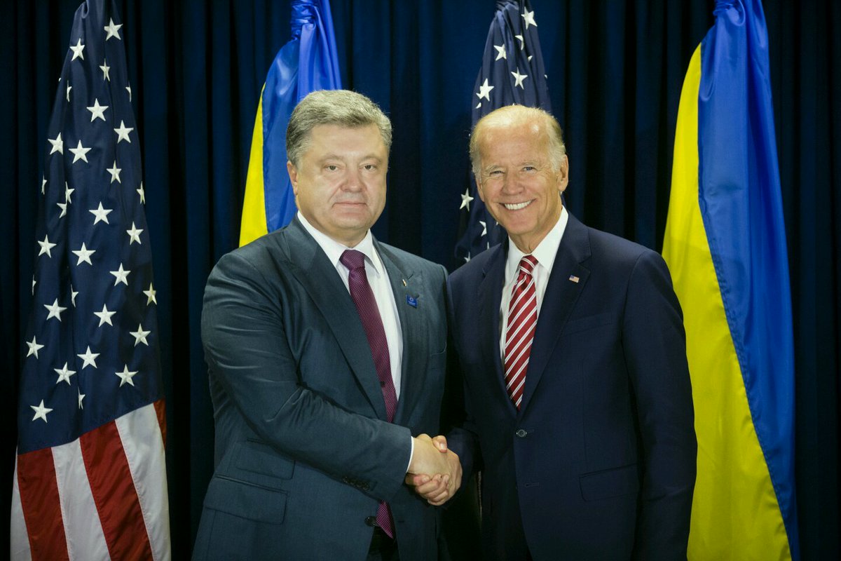 Байден: США готовы предоставить Украине 1 млрд долл. кредитных гарантий