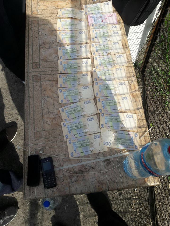 В Харьковской обл. СБУ задержала на взятке двух руководителей таможни