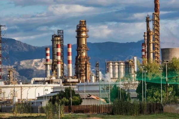 
Цены на газ в Европе взлетели на четверть после провала переговоров России с США
