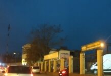 Портит вид города и мешает водителям: в Одессе пообещали убрать рекламу