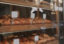 Отказалась обслуживать на украинском языке: в одесской пекарне разгорелся языковой скандал