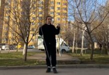 В Ивано-Франковске пенсионерка обругала девушку из-за прыжков на скакалке: разгорелся скандал