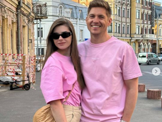 «Бабій»: мережа відреагувала на фото нової дівчини Остапчука