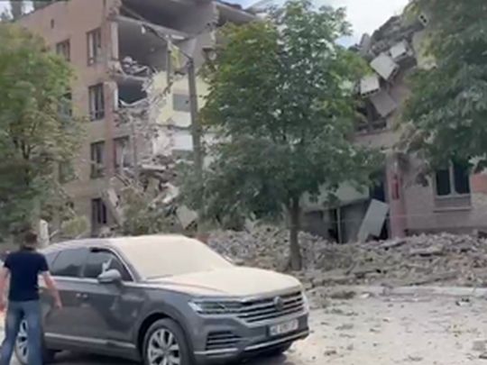 Обстріл Кривого Рогу: є жертва, 10 поранених, під завалами люди