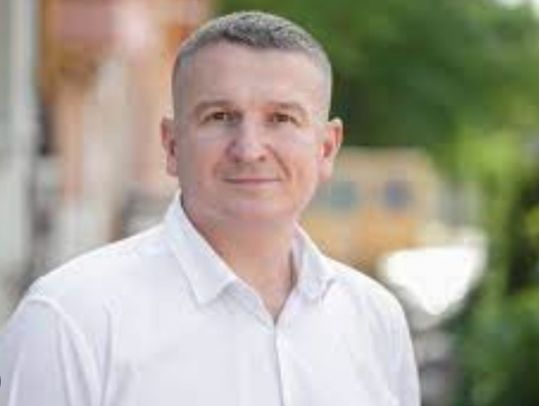 Кинули на розтерзання натовпу: нардеп Хлань про причину смерті ексголови Херсонської ОДА Лагути