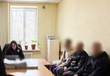 В Одесской области молодые люди под видом работников ТЦК и СП лишили свободы мужчину