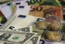 Курс валют в Украине 2 сентября 2025: сколько стоит доллар и евро