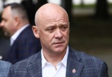 Экс-мэр Одессы Труханов вышел из-под домашнего ареста и записал обращение